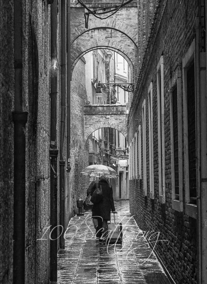 venezia con pioggia.1.jpg